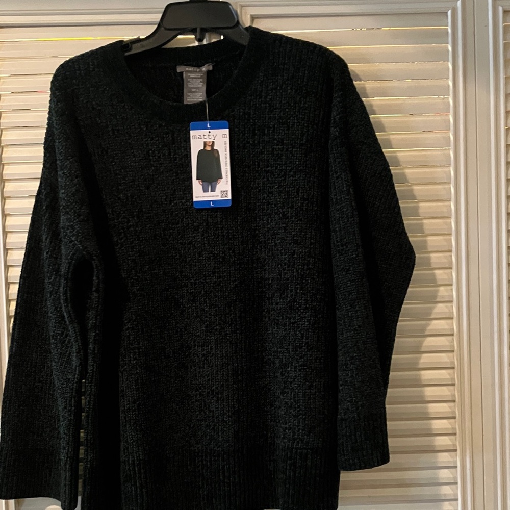 Matty M Women's Hunter Green Crewneck Sweater.